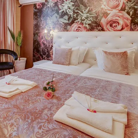 Imperia Hotell 3*